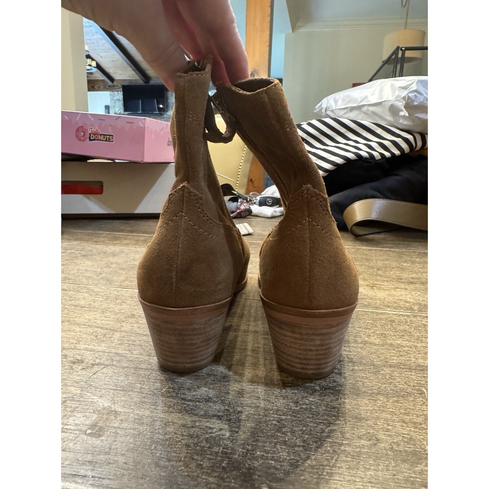 Dolce Vita Solow Western Booties Tan Suede Shoe Womens Size 8 Cowgirl NEW - Picture 4 of 9